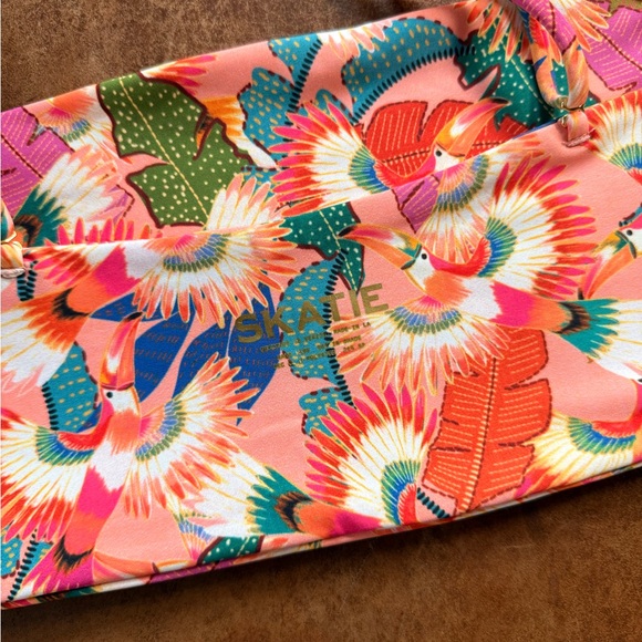 SKATIE Annie Top in Bel Air - Picture 5 of 9